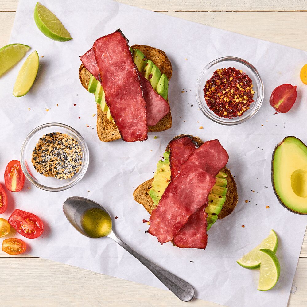 8oz Organic Turkey Bacon_Lifestyle_2_1000x1000