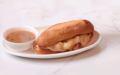 Beef Bacon French Dip_16-9-min