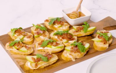 Chicken Bacon Apple Brie Crostini
